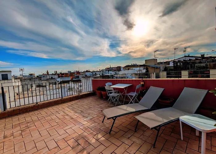 Attic With Beautiful Views * Siviglia
